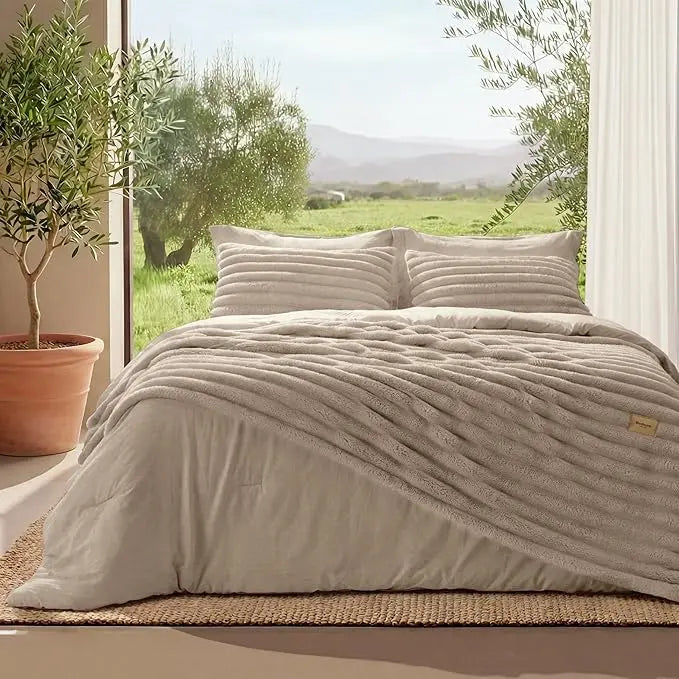 6-Piece Gentlesoft 2-in-1 Comforter Set All-Season Detachable Blanket with SnapTech